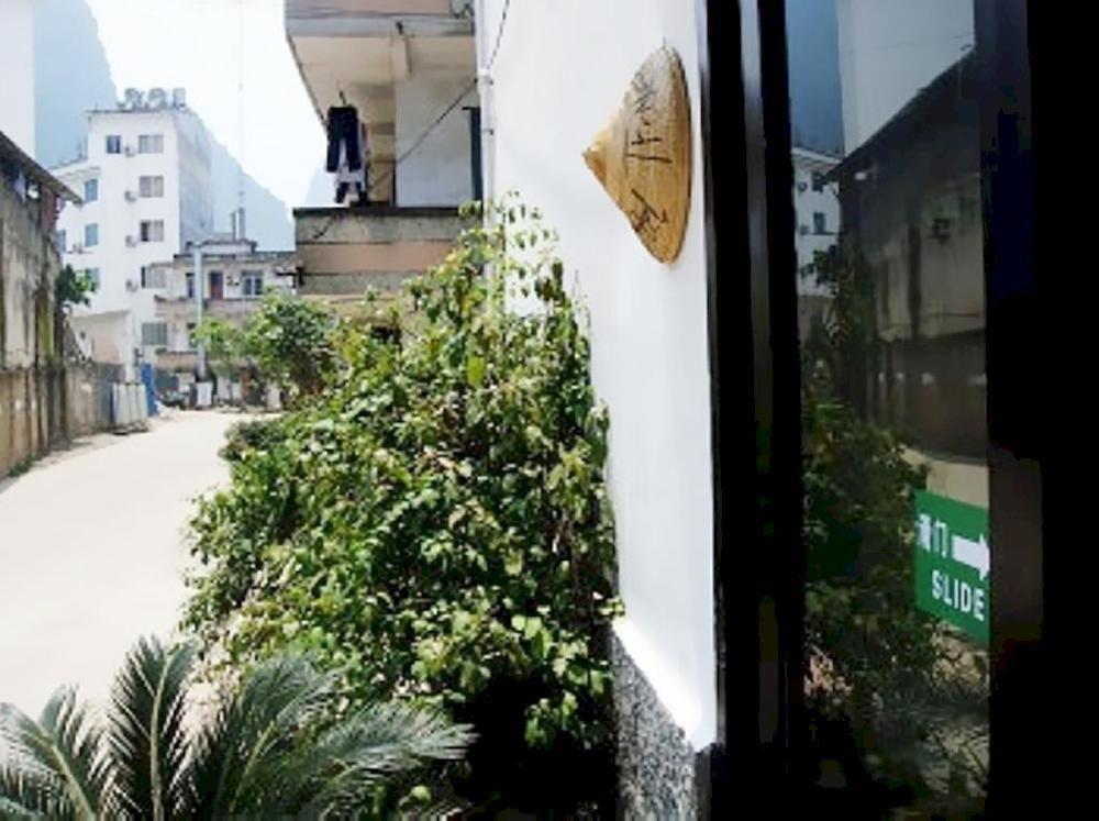 Yangshuo Travellers Land Youth Hostel ภายนอก รูปภาพ